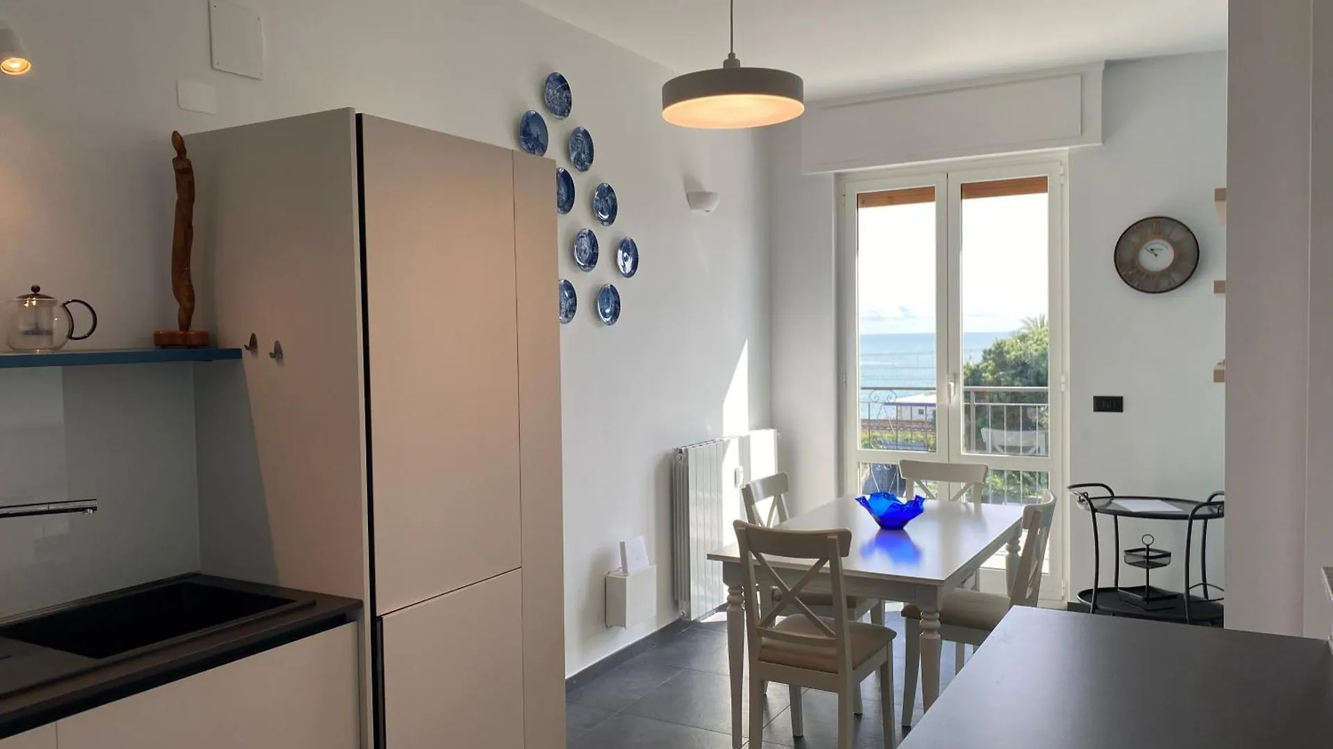 Apartment Spazioso Attico Fronte Mare Albenga Italy